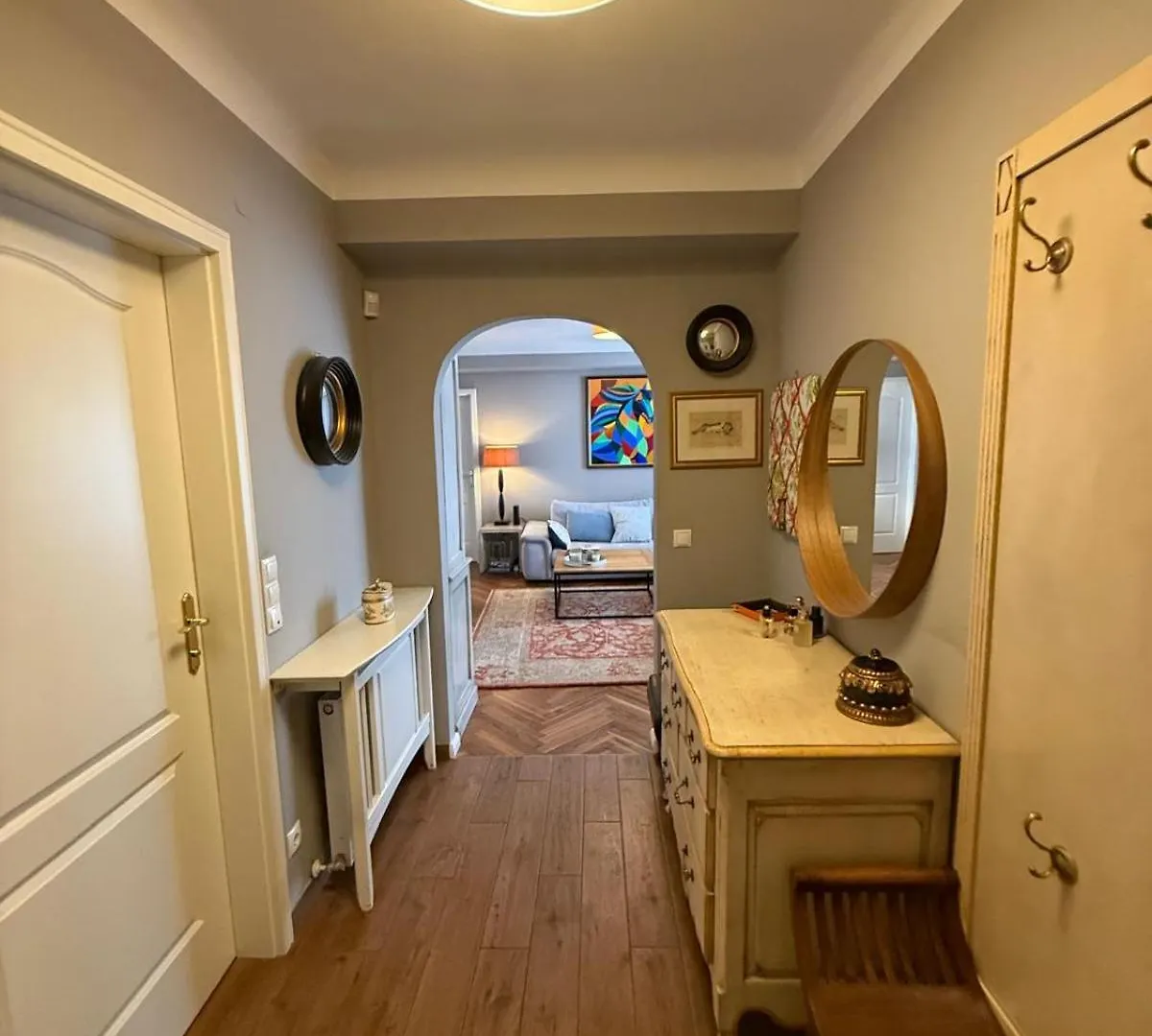 Beautiful 2 Bedroom Apartment In Centre Viena 0*,