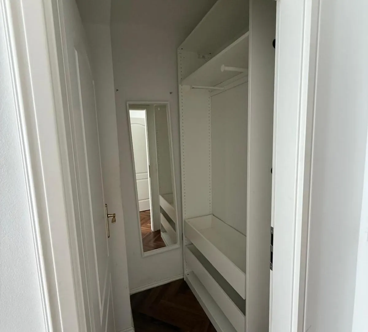 Beautiful 2 Bedroom Apartment In Centre Viena
